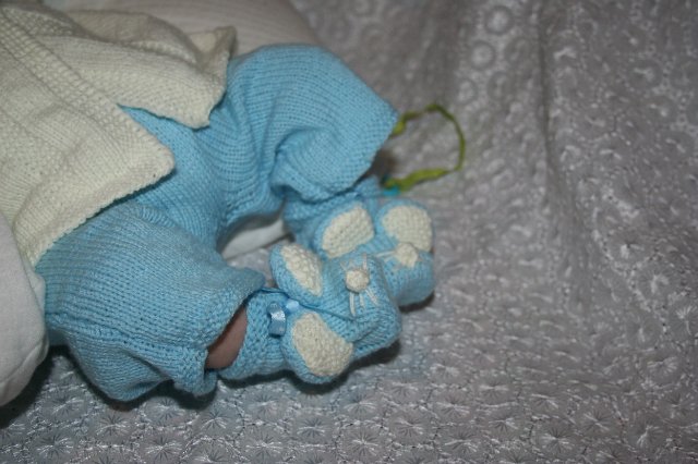 Мое вязанное хобби :) — Одежда и обувь для кукол своими руками: фото