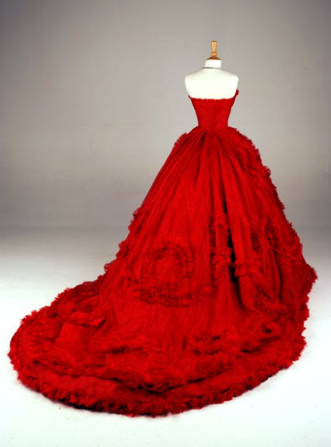 Как за неприметным фасадом может скрыватся просто удивительный Клондайк!!! Или "Это я удачно зашел!!!!!"