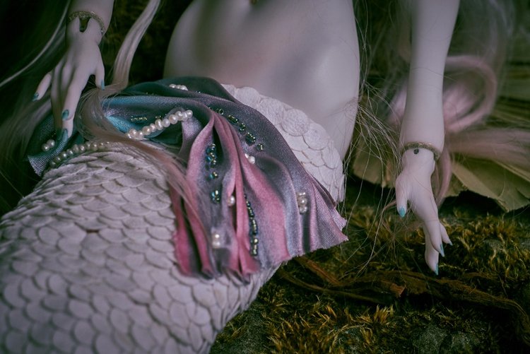 Коллекция шарнирных фарфоровых кукол "Золото Рейна". Искусство Куклы 2016