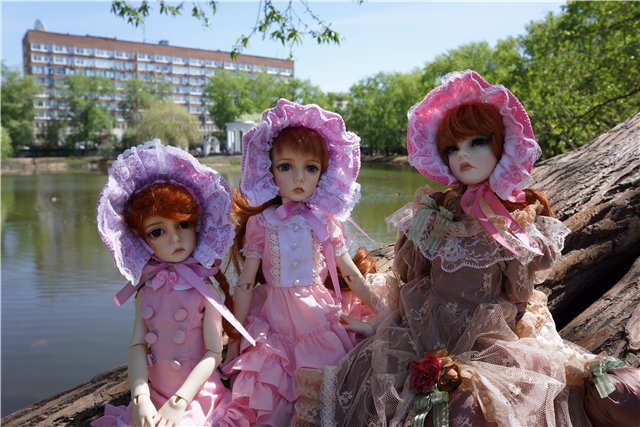 Чеховский май, или, Три сестры. БЖД от Dollstown