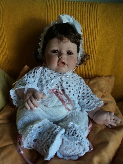 Толстый пончик Стася. Кукла "Hear Me Roar" от FayZah Spanos (фото 7)