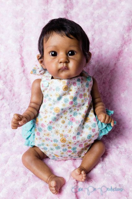 Этническая крошечка реборн, прототип PIXIE скульптора Bonnie Brown