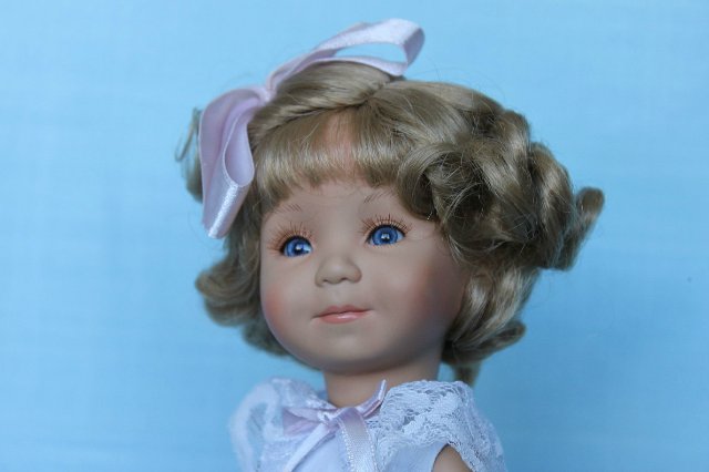 "Жизнь в голубом цвете": крошка Лилу от Дианны Эффнер (Мастерпис)