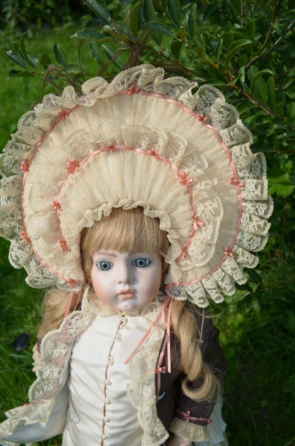 Девочка из прошлого века. Первая реплика Брю приехавшая ко мне