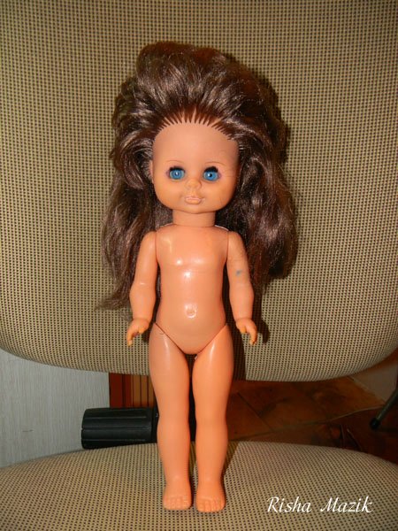 Не антикварное платье для не антикварной куклы