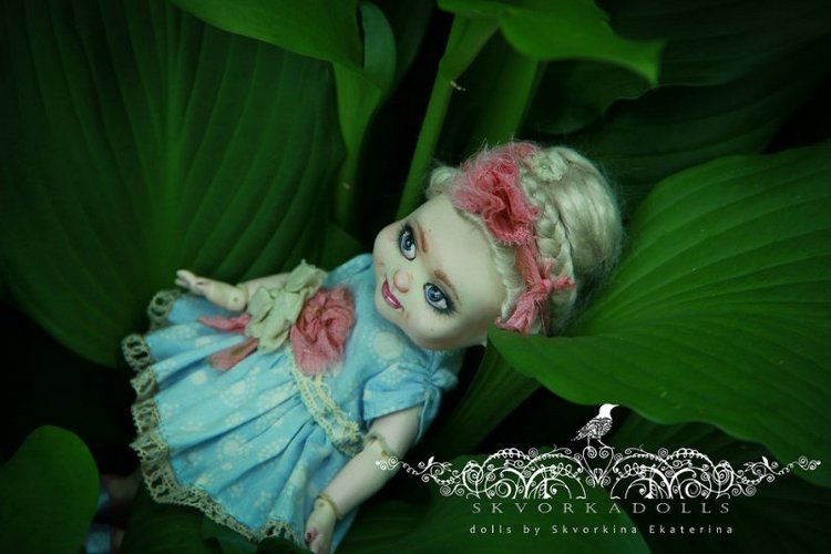 Фарфоровая кукла Бобо - маленькая принцесса (фото 3)