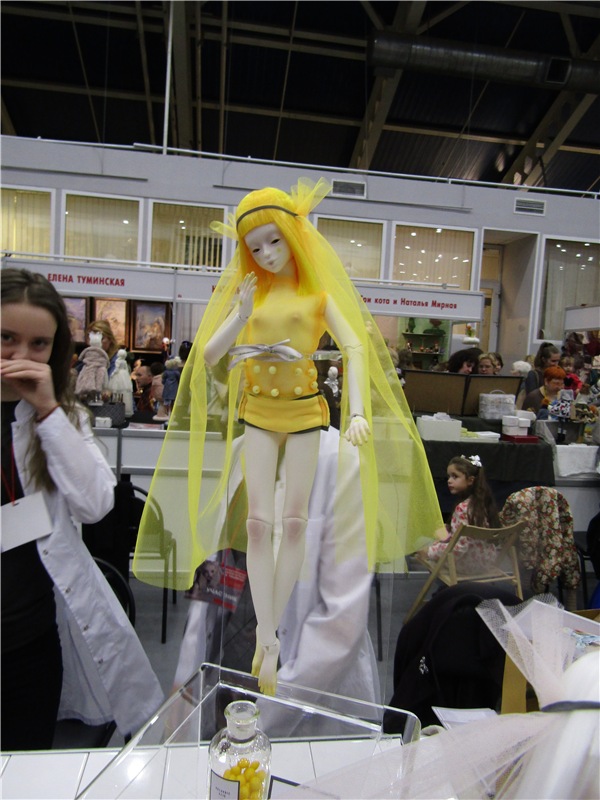 Тишинка 2016. Широко открытые глаза. Салон кукол