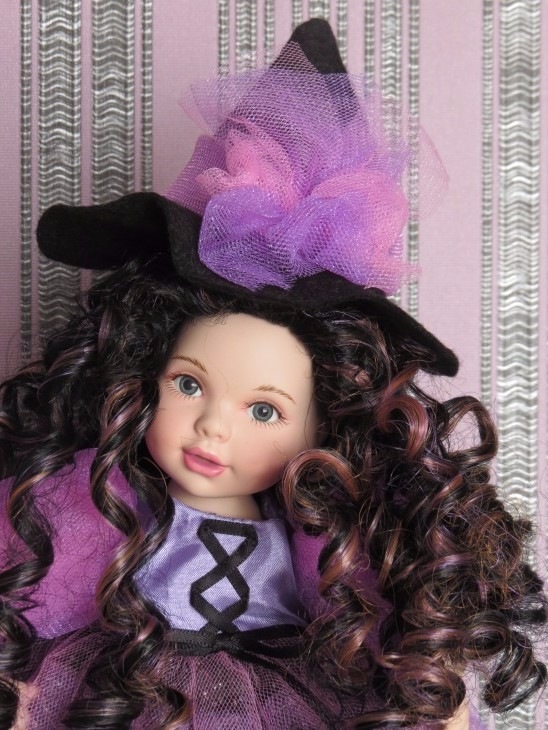 Неожиданно для меня, прилетела ко мне чудная фарфоровая ведьмочка (фото 10)