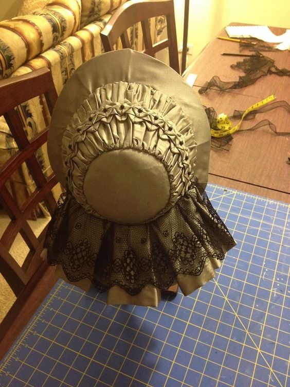 Сборная солянка кукольных нарядов - для вдохновения