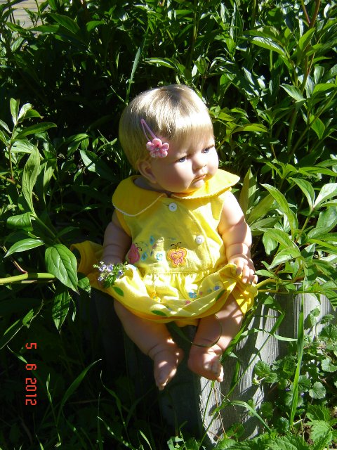 Босиком по росе и другие фото