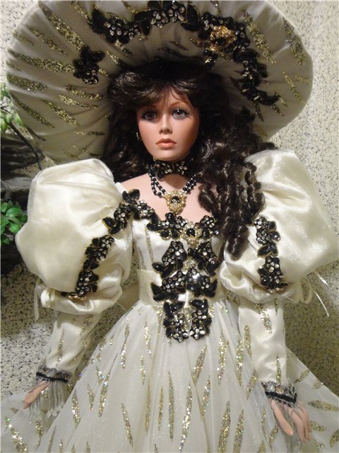 Я назвала ее Золотая Звезда. Фарфоровая кукла от Русти