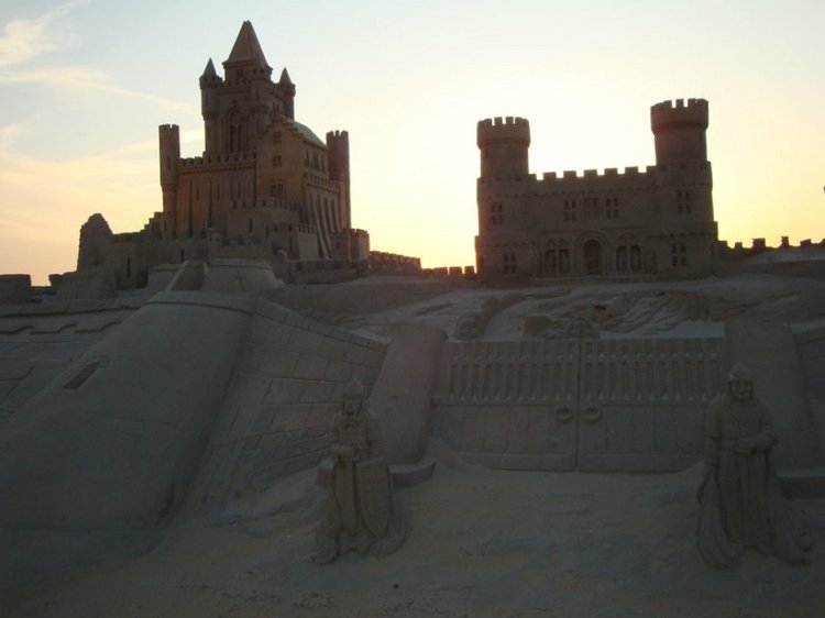 Замки из песка. Путешествие по Схевенингену (Scheveningen, Holland)