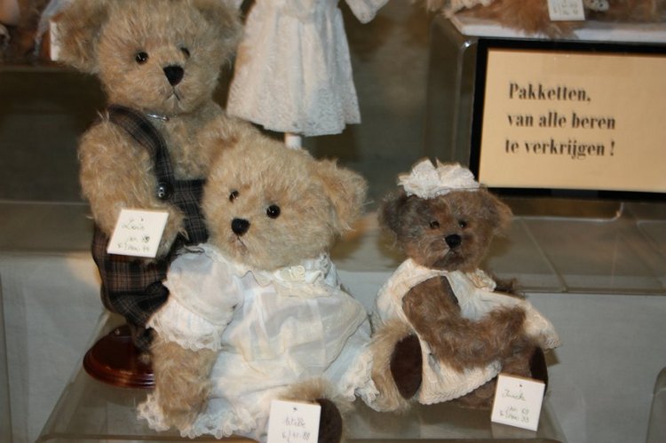 Осенняя выставка 2014 кукол и мишек Тедди в Голландии - часть II
