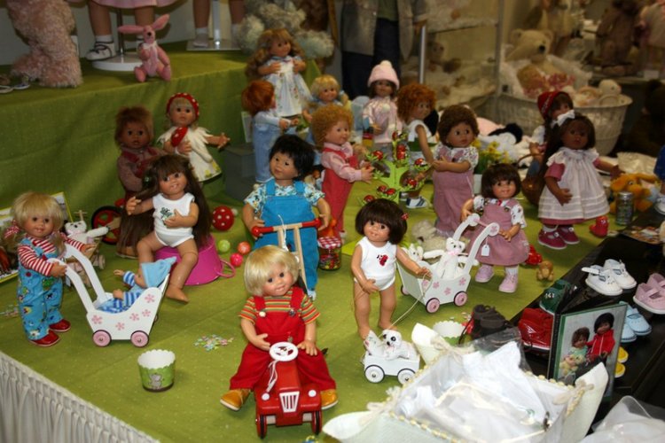 Летняя встреча коллекционеров в магазине Гюнзел, Голландия. Часть первая. Любителям Вихтелей посвящается