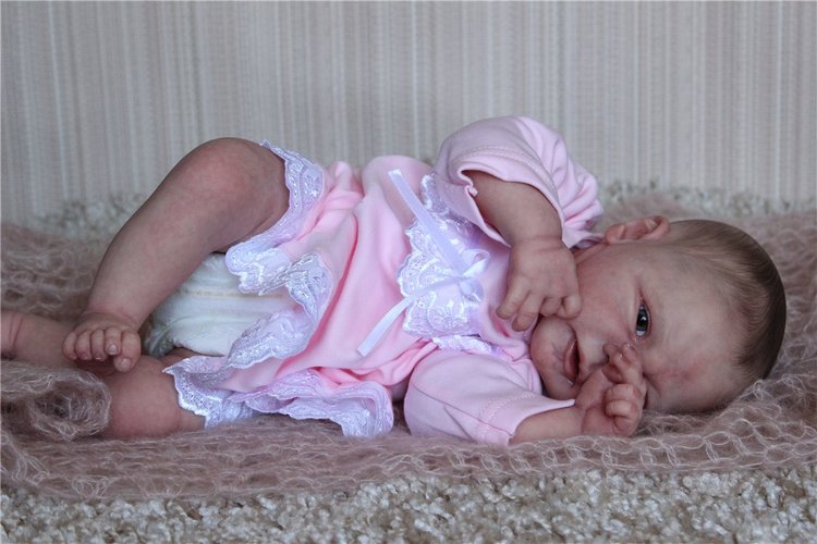 Манюня.Первая фотосессия. Кукла реборн Светланы Преображенской