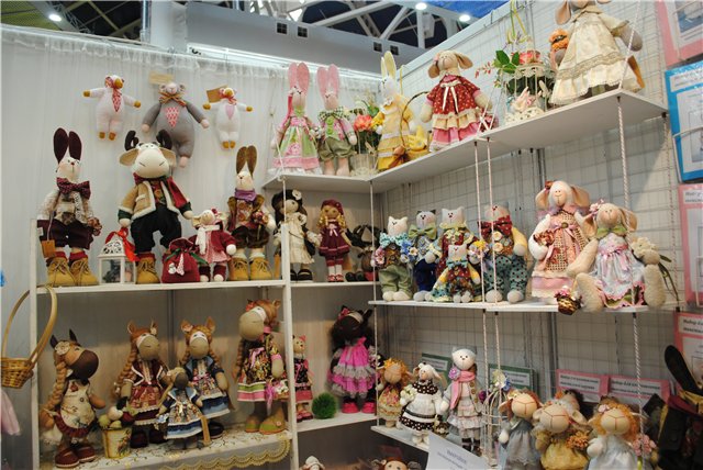 Анонс. Атмосфера творчества на Тишинке в Москве. 21-25 октября 2015