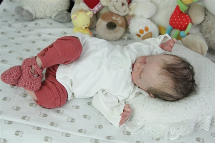 Удивительно реалистичная кукла реборн Елены Киприяновой. Молд Emma by Natalie Scholl