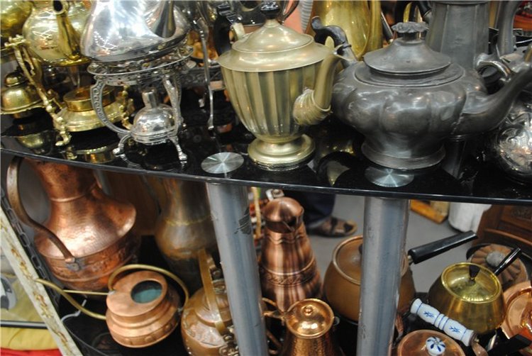 На Тишинку мы пошли – там сокровища нашли. Взгляд на «Блошиный рынок» со второго этажа | Бэйбики На Тишинку мы пошли – там сокровища нашли. Взгляд на «Блошиный рынок» со второго этажа