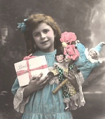 Старый фотоальбом. Девочки и куклы - продолжение