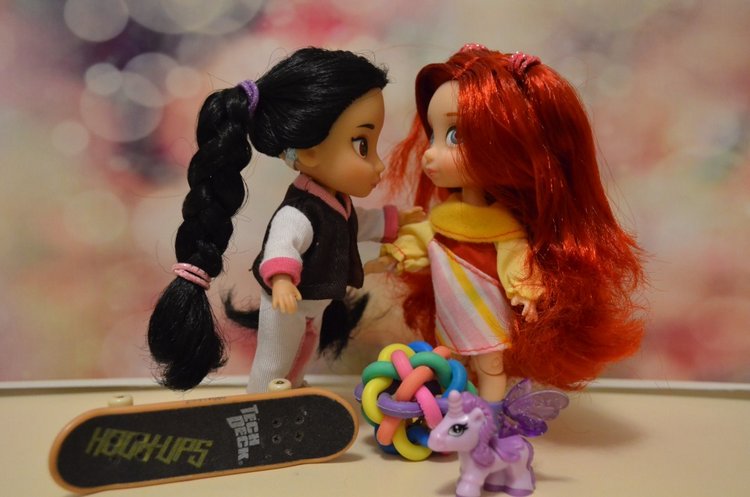 Мини дисней аниматорс Жасмин - покатушки на скейте (фото 9)