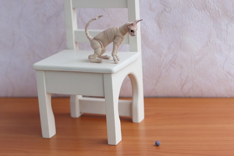 Кот играет с мячиком — Разные куклы BJD (БЖД): редкие бренды