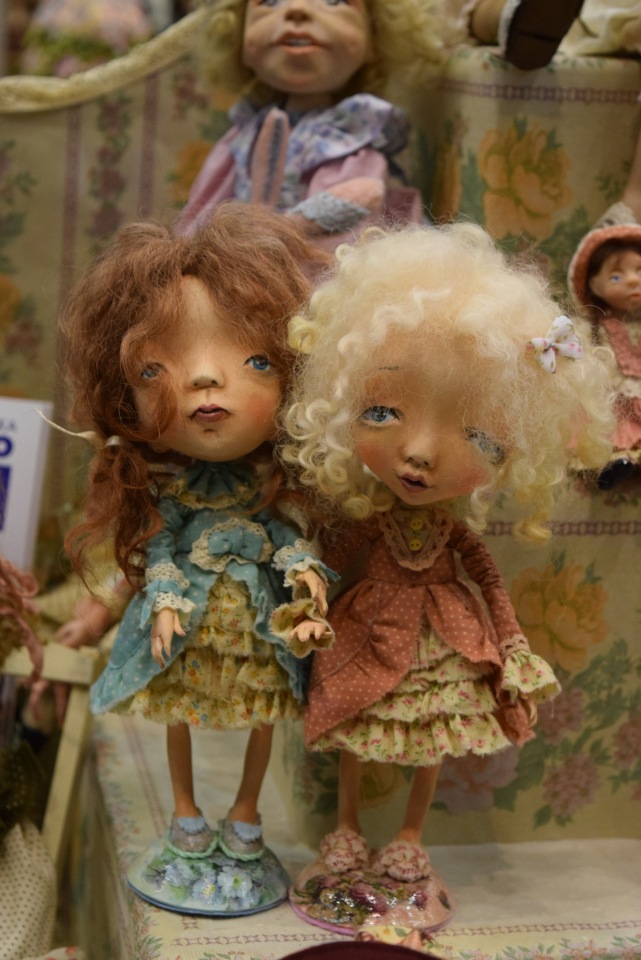 VII Московская международная выставка "Искусство Куклы". Портреты кукольной души или незримый диалог. Часть 2