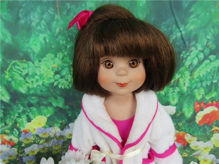 Улыбка бесценна, не стоит награды. Всего лишь улыбка - и Вам будут рады…