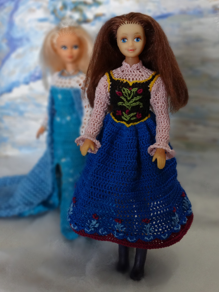 Совсем другие Анна и Эльза