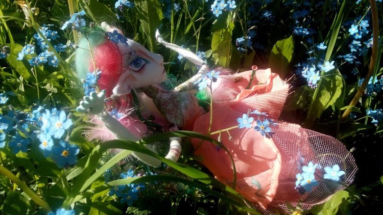 Коллекция кукол "Свет и Тень Хрустального Озера": Свет Кристалла