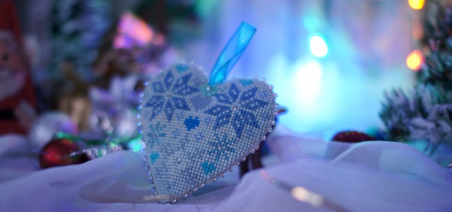 Новый год ручной работы . Вышивка