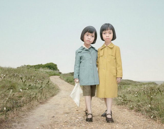 "Но как же вы могли так раздвоиться? Две половинки яблока различней." Близнецы от Кристин Оранж