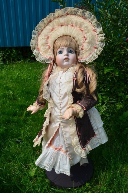 Девочка из прошлого века. Первая реплика Брю приехавшая ко мне