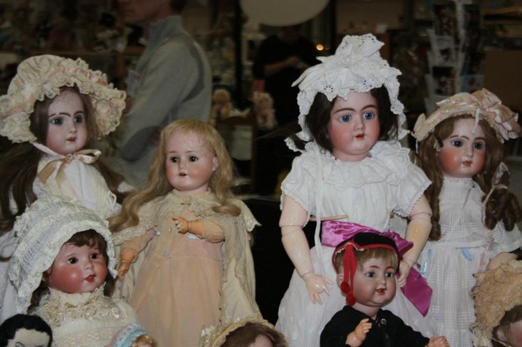 Выставка кукол, мишек тедди, кукольных домиков и миниатюры в Den Bosch (Нидерланды) 24-25 октября 2015 год. Часть вторая