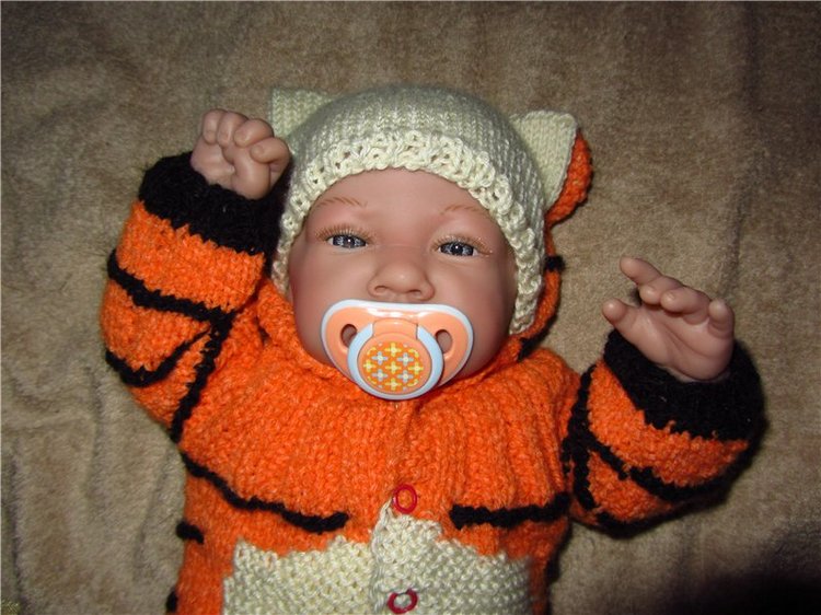 Полосатые котятки-очень милые ребятки, Антонио-хуан костюмчик "Мурлыка "