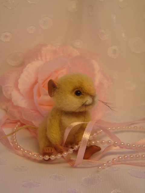 Приятная мелочь. Авторская игрушка валянием Ольги Чернухо