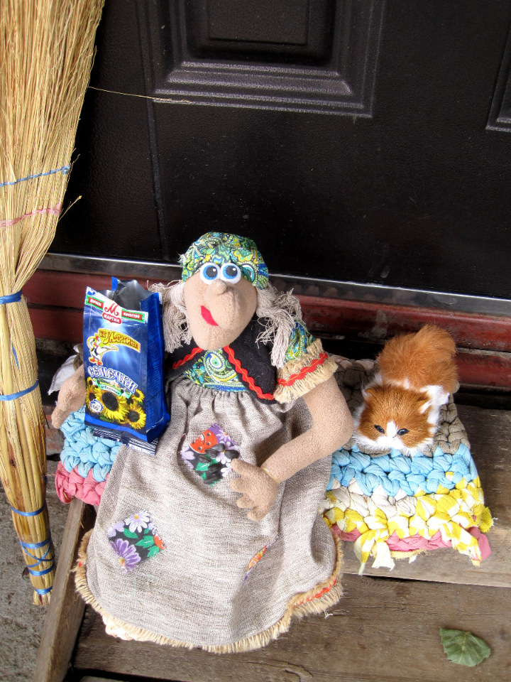 Бабушка из сказки — Коллекционные игрушки и фигурки: Lego