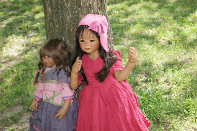 Теперь уже русские красавицы Tscharle и Munira от Аннет Химстедт