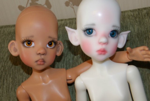 Карамель и сливки - две Лайлочки White Elf and Human Tan Kaye Wigs