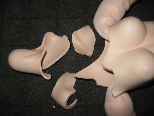 Прошу совета по реставрации фарфоровой куклы