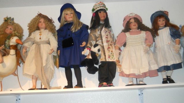 Уникальная коллекция кукол из Техассa - продолжение