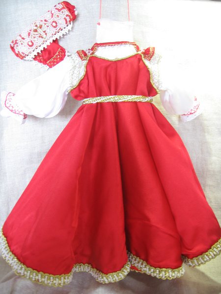 Традиционная одежда для Дуняши (фото 2)