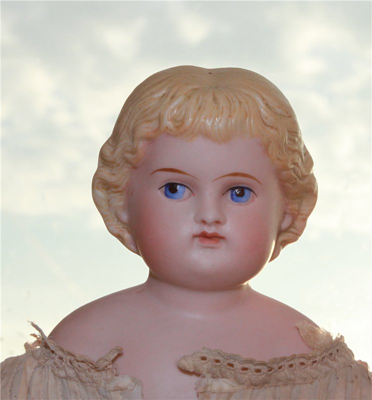 Моя паросская куколка. Antique Parian Doll (фото 2)
