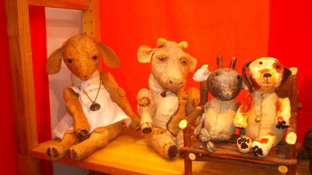 Ещё картинки с выставки... XI Международный Салон кукол на Тишинке в Москве 2015. Фото