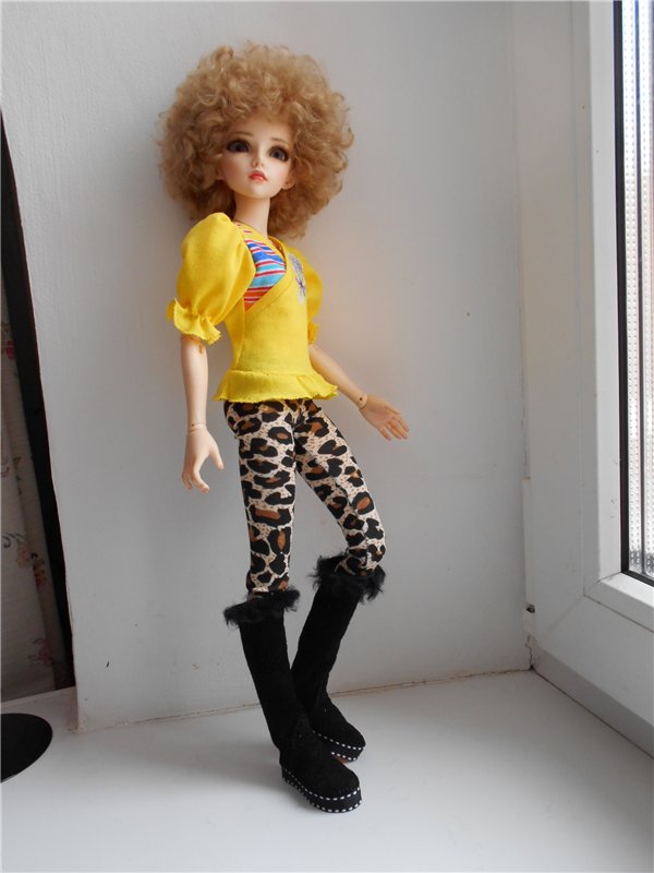 Обновка - зимние сапожки — Одежда и обувь для кукол BJD (БЖД): 1/3