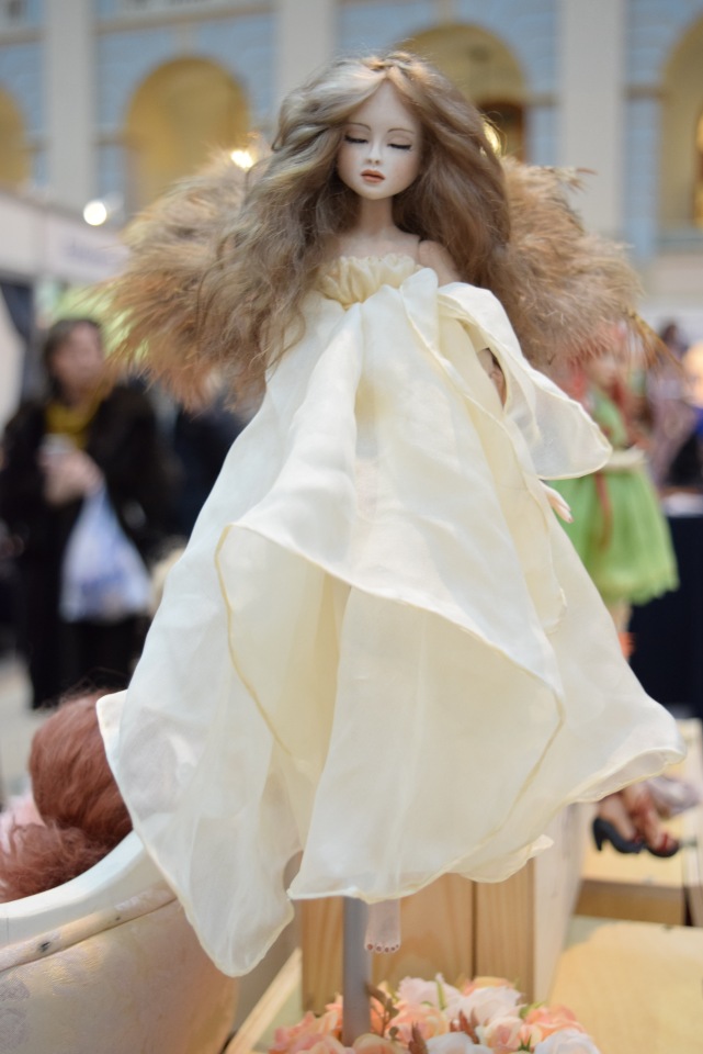 VII Московская международная выставка "Искусство Куклы". Портреты кукольной души или незримый диалог