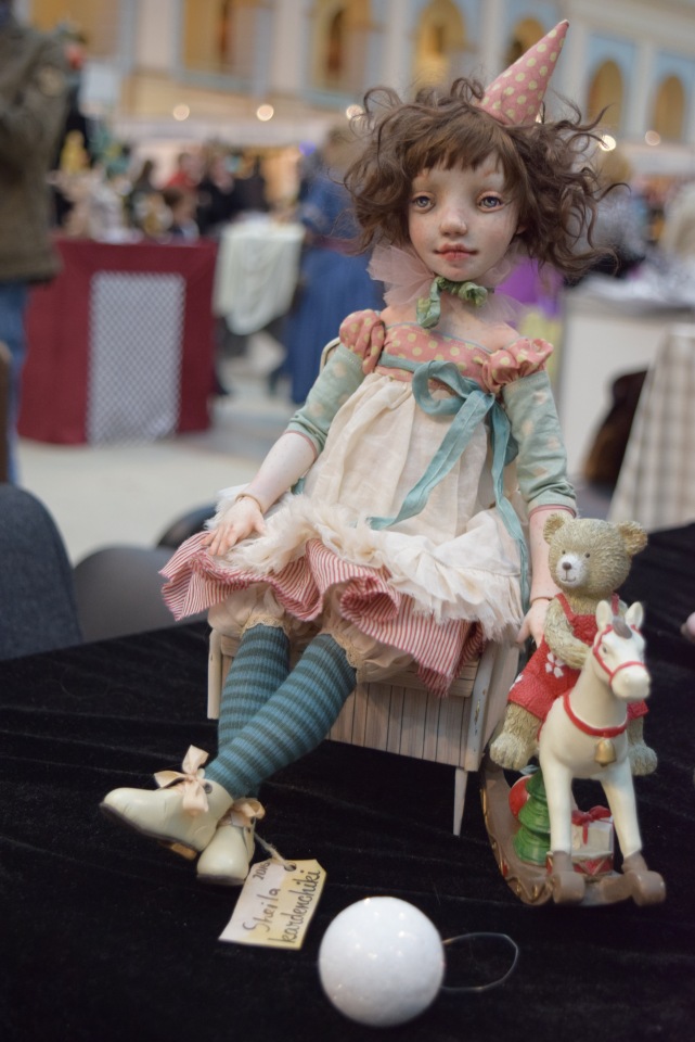 VII Московская международная выставка "Искусство Куклы". Портреты кукольной души или незримый диалог