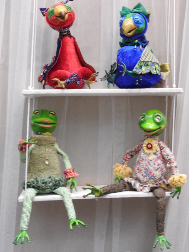 Зверюшки на балу. Тишинка 2017