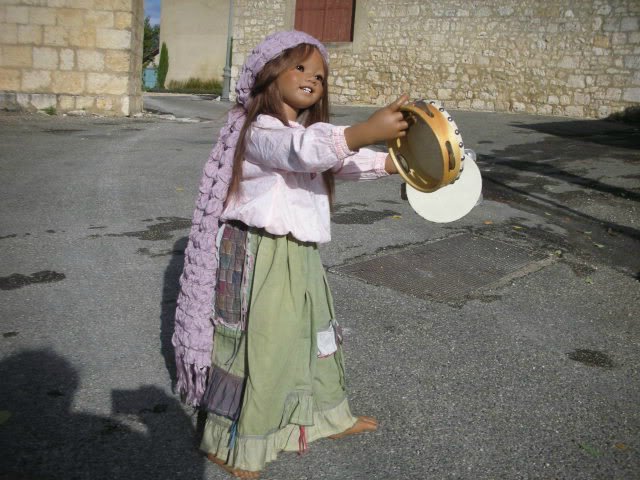 Notre-Dame de Paris c Lois и Bunda от Annete Himstedt