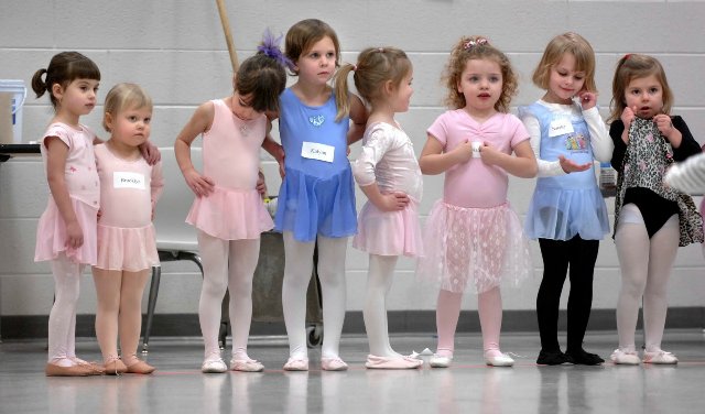 Голубая танцовщица или Магия балета. Фарфоровая коллекционная кукла от Донны Руберт