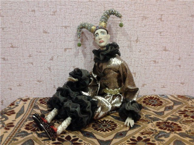 Такой притягательный образ Арлекина